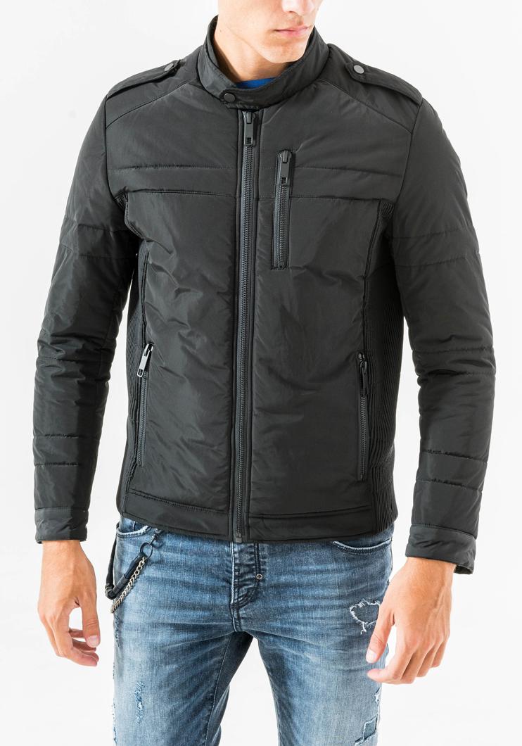 mmco00495fa600120-9000_01