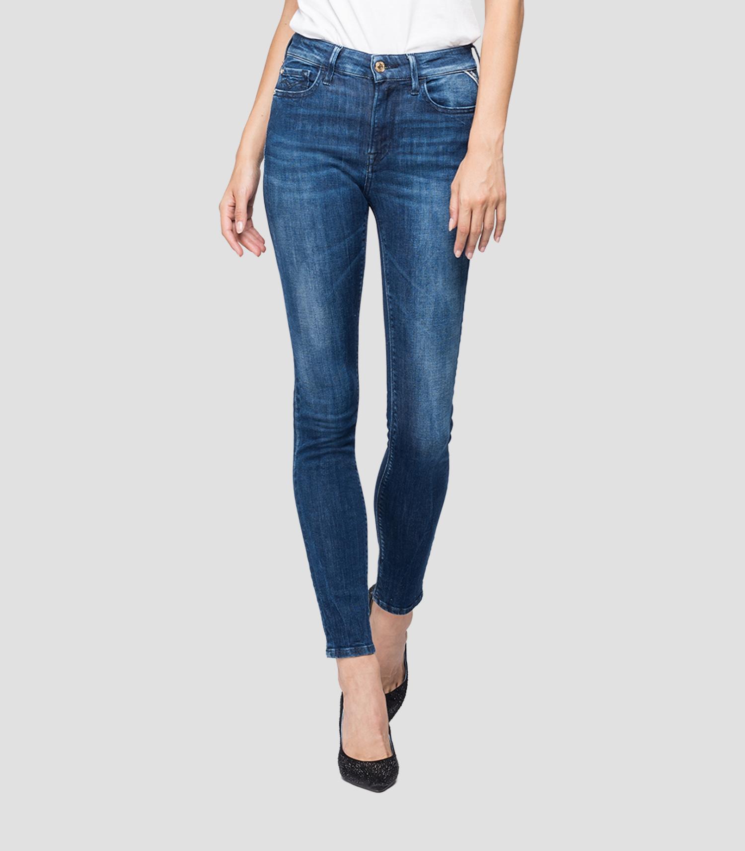 whw689-227-71a-007_01